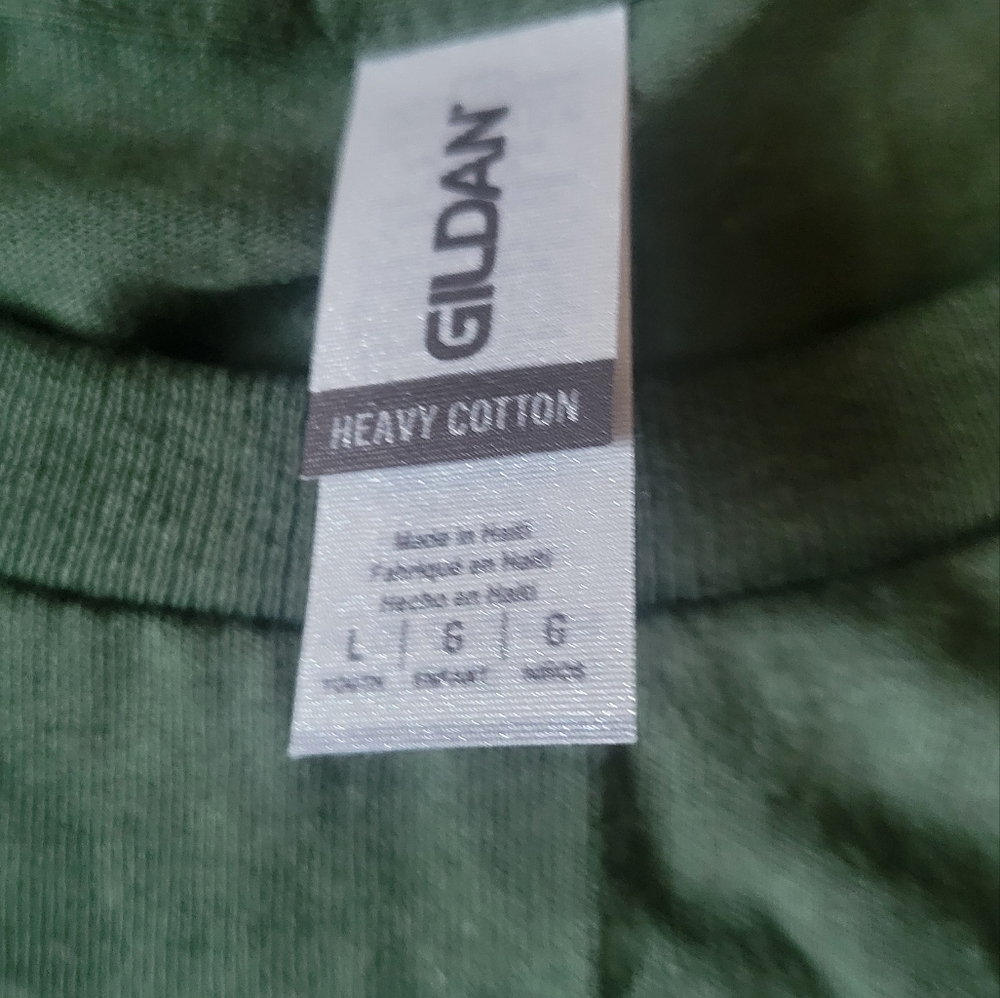 NWOT Gildan Forest Green Cotton Tee, Lot Of 4 short-Sleeve Tshirts